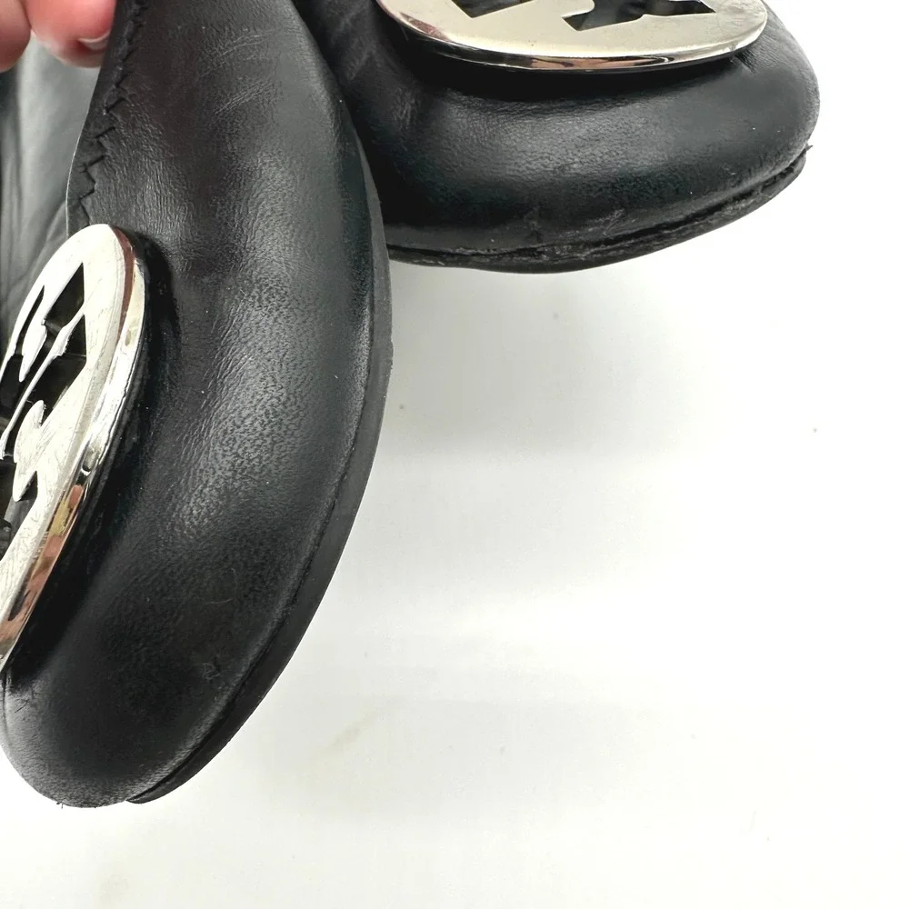 Tory Burch Reva Black Leather Ballet Flats Silver Logo Medallion Size 9.5
